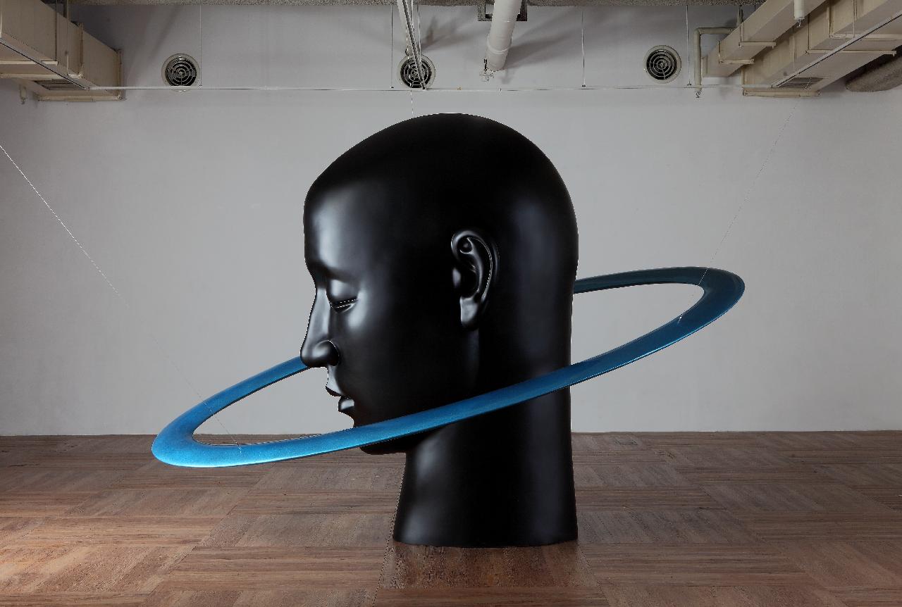 고요하고 고요한
