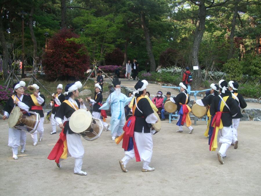 경헌종합예술단 공연
