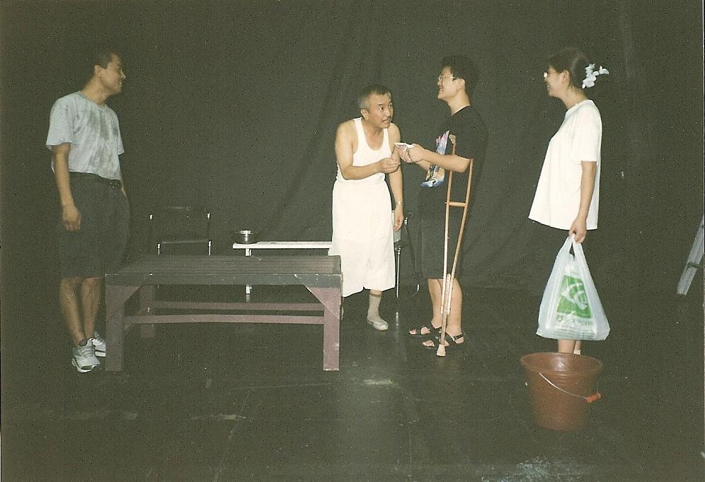 해가뜨면달이지고